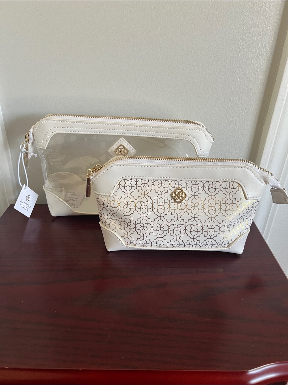 Kendra Scott White Patterned Cosmetic Pouch Set with Gold Accents